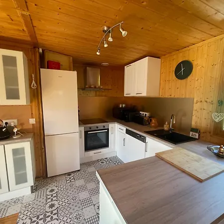 Cosy, Les Alpes בקתה *